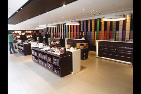 Kronisk partiskhed Opdatering Store gallery: Nespresso London flagship opens | Gallery | Retail Week